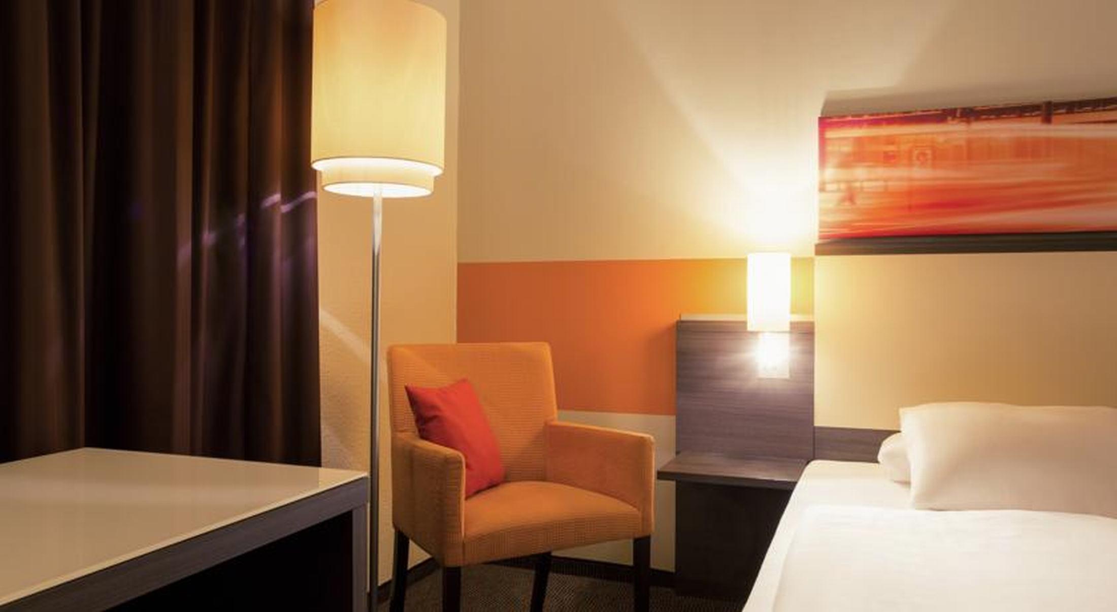 Mercure Hotel Koeln West Bagian luar foto