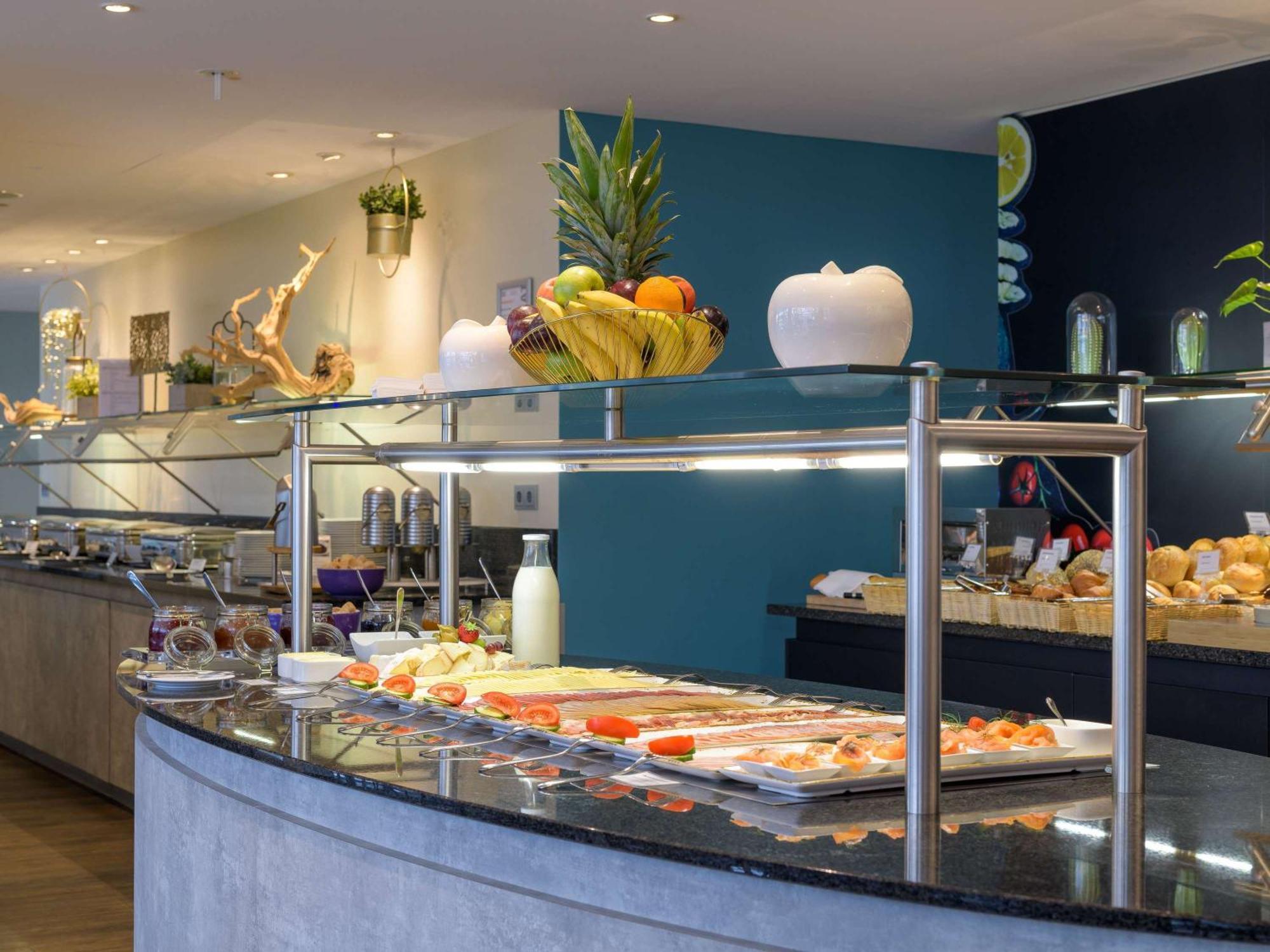 Mercure Hotel Koeln West Bagian luar foto