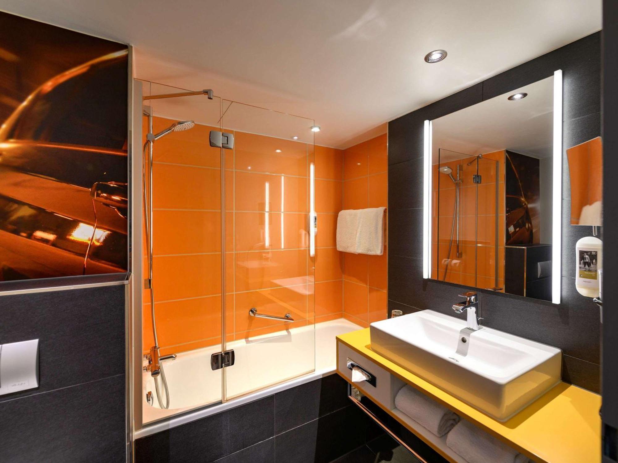 Mercure Hotel Koeln West Bagian luar foto