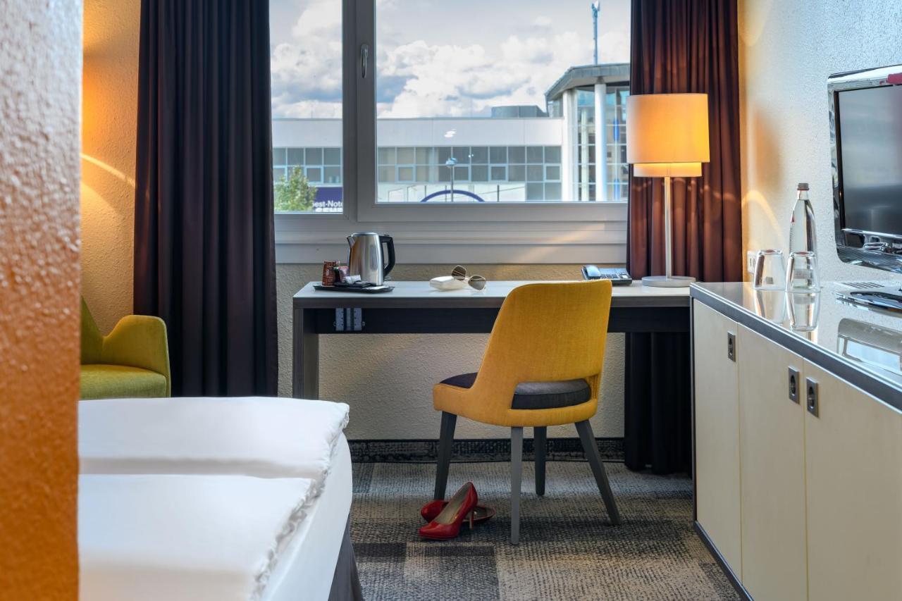 Mercure Hotel Koeln West Bagian luar foto